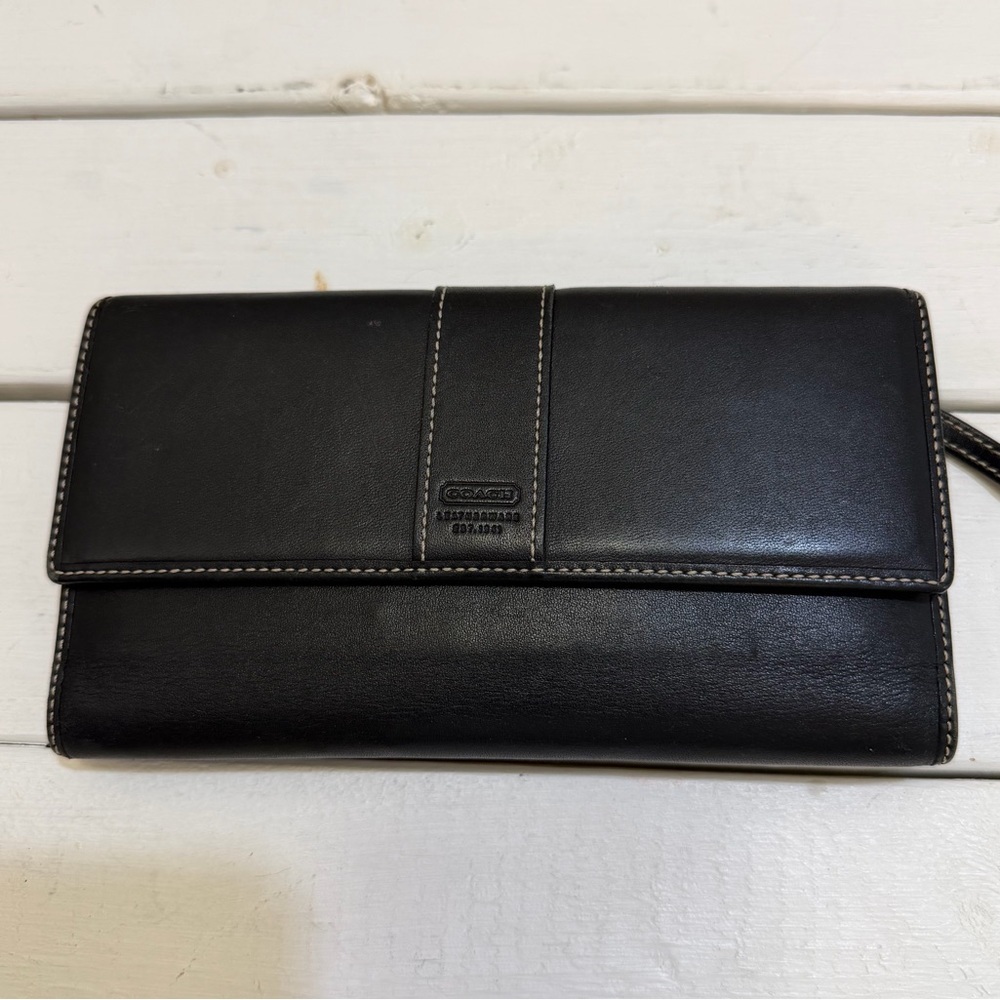 Vintage COACH Hamptons Large Black Trifold LEATHER Checkbook Wallet